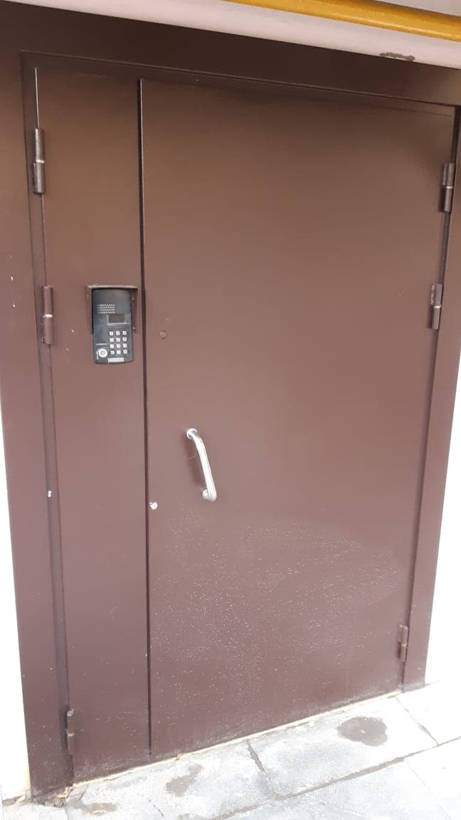 Металлические утеплённые двери — фото 3