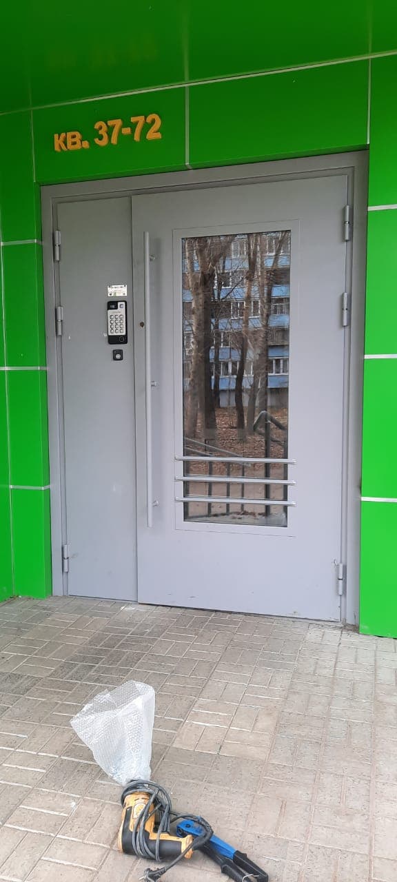 Металлические утеплённые двери — фото 7