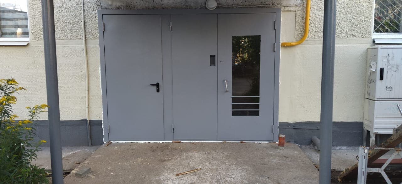 Металлические утеплённые двери — фото 24