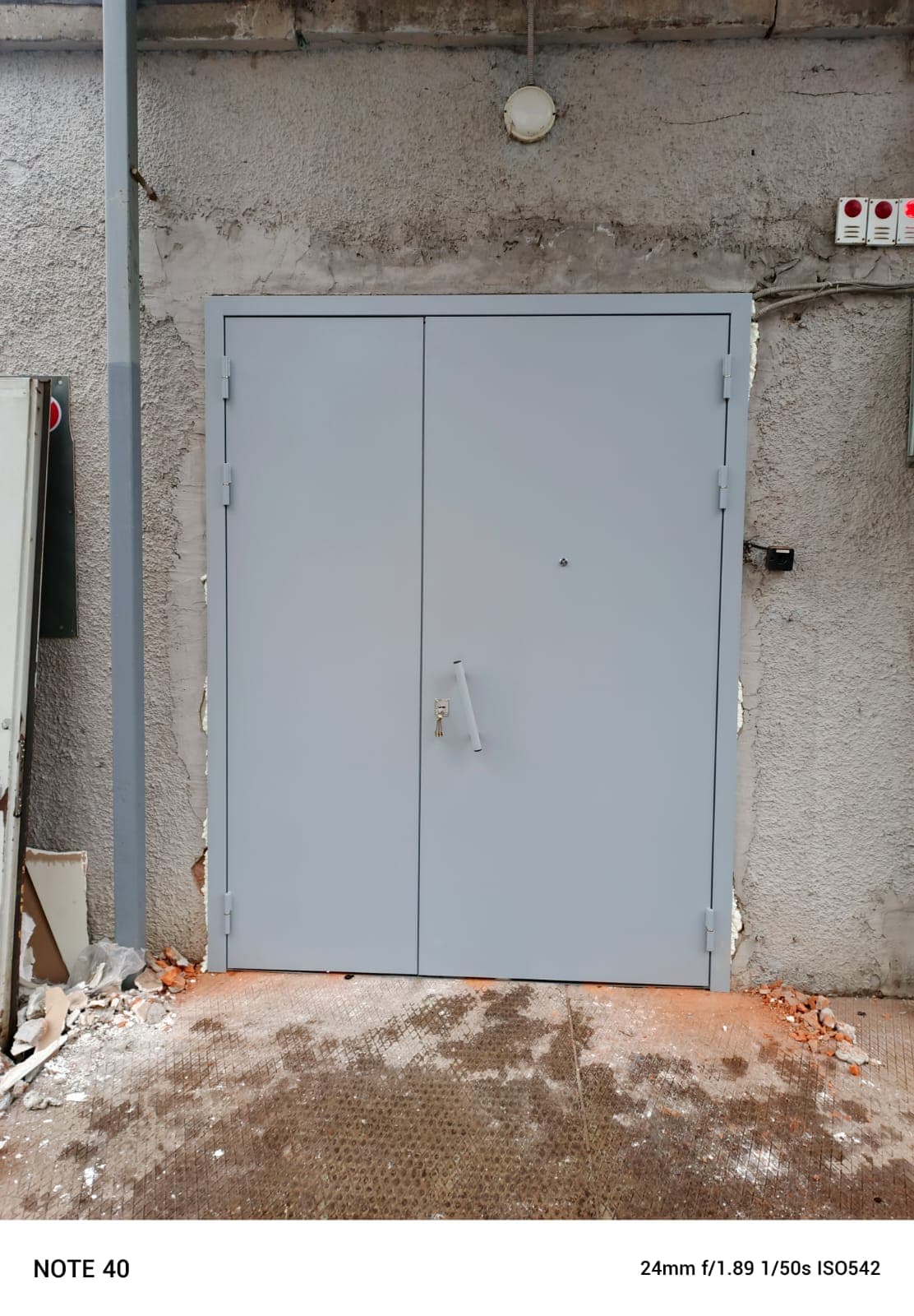 Металлические утеплённые двери — фото 27