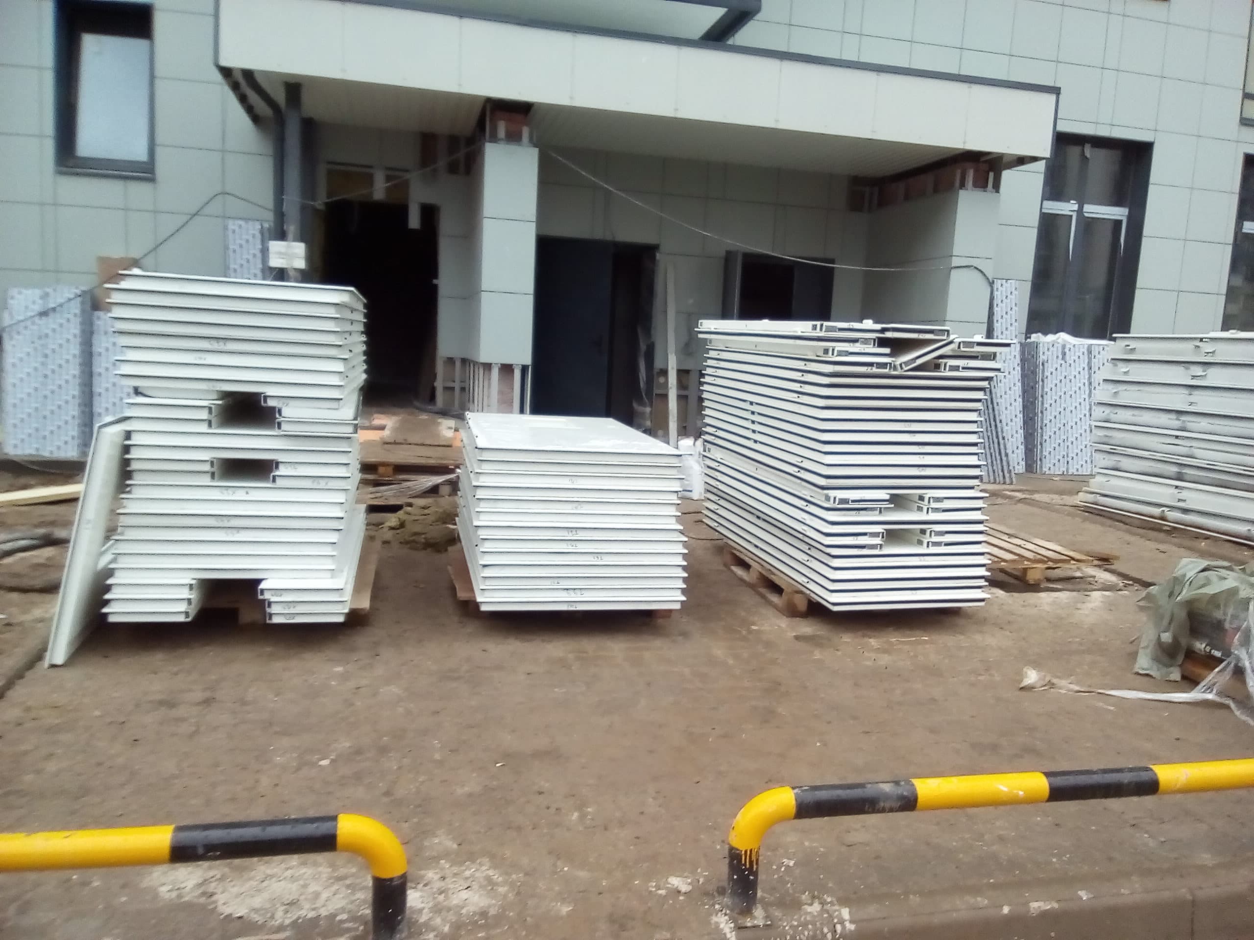 Металлические утеплённые двери — фото 11